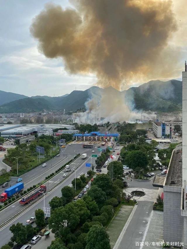 油罐車爆炸能量驚人，車飛房毀，為何威力那么